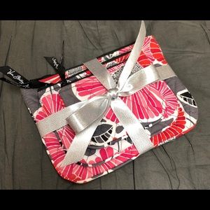 Vera Bradley NWOT set of 3 cosmetic bags